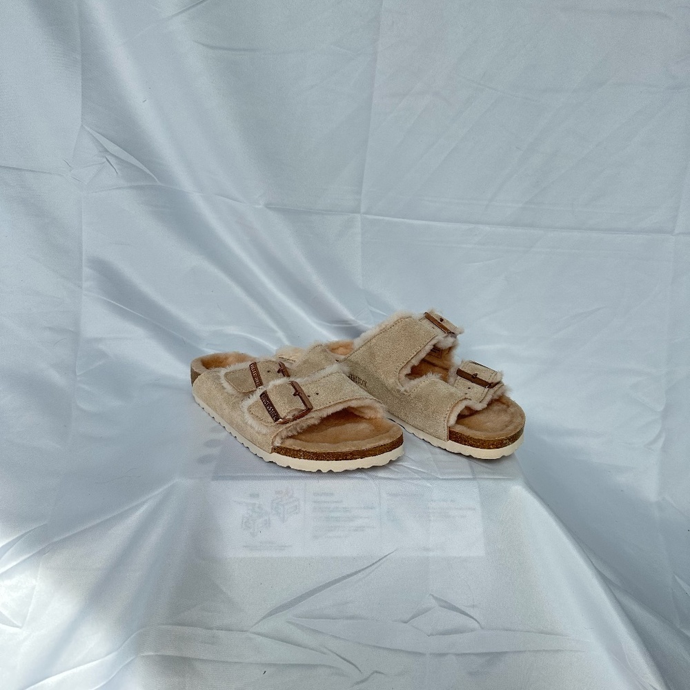 Birkenstocks Arizona Shearling Sandals- Nude